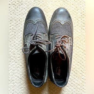 GH Bass Black Wing Tip Oxfords Size 9.5